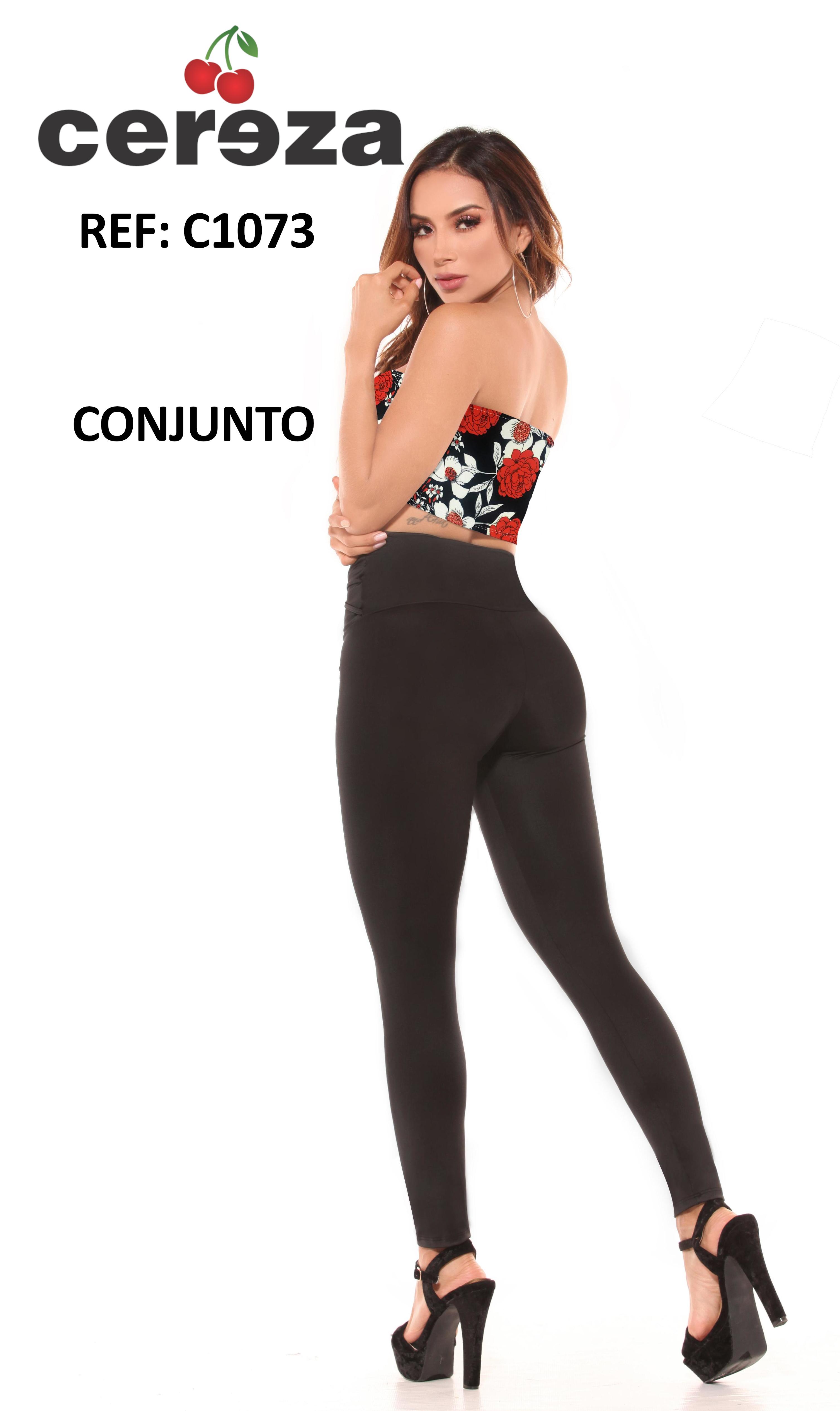 Conjunto Marca CEREZA Original Colombiano con Blusa Veraniega de Hombros descubiertos y pantalón Negro con Pretina Alta y decorado en el frente